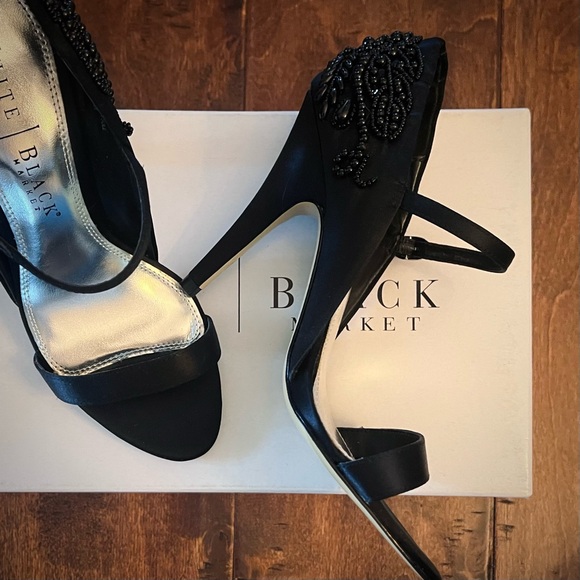 White House Black Market Black Satin Floral Beaded High Heels Open Toe Design 7M - Picture 4 of 17